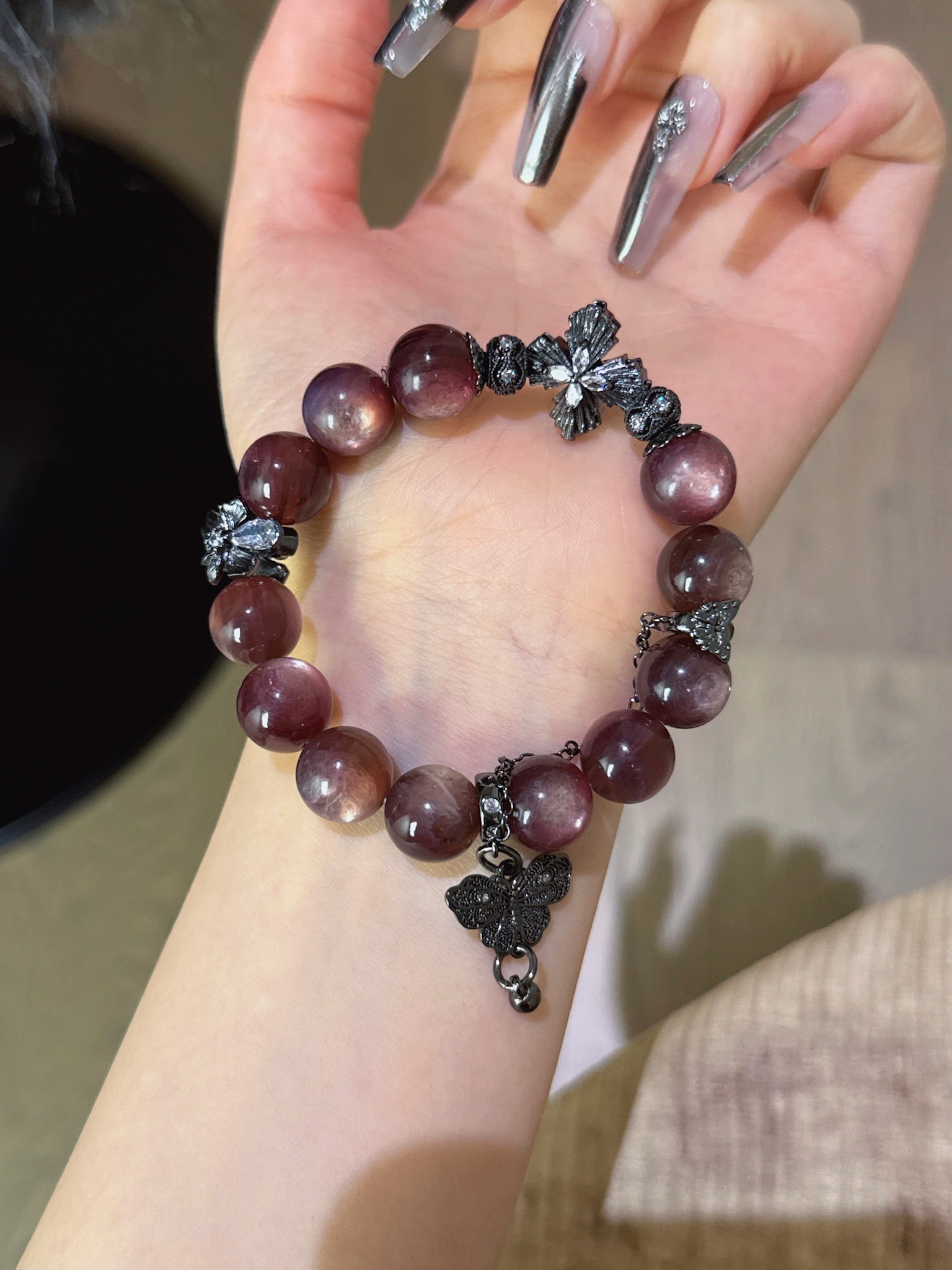 ▫️▪️ Purple lipidolite bracelet